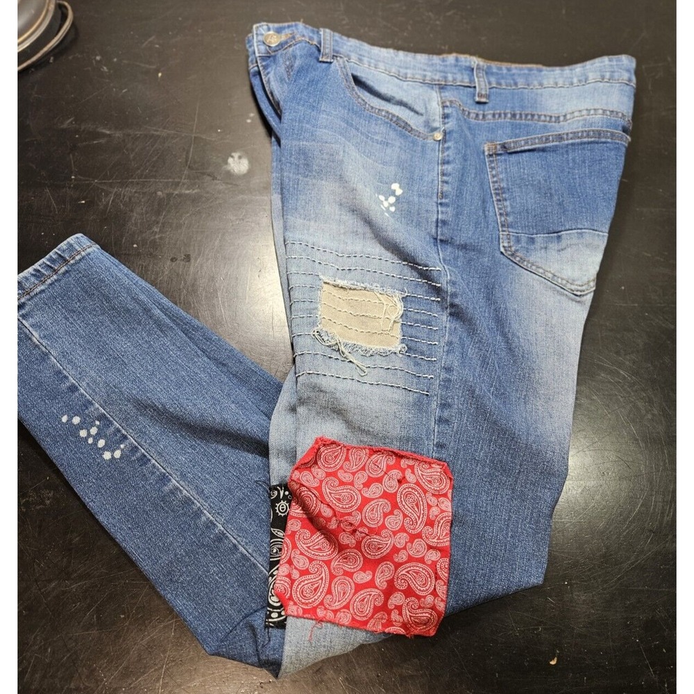 Tailored Recreation TR Premium Y2K Patched Distressed Skinny‎ Jeans 34X32 *EUC - Picture 11 of 16